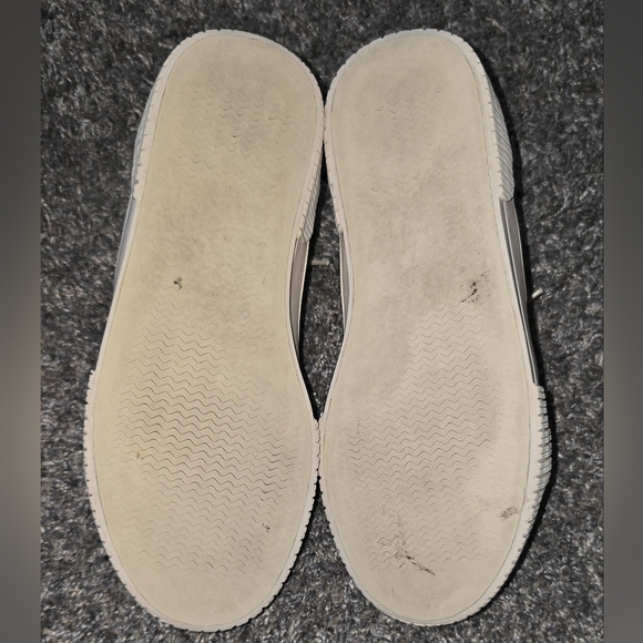 Crazy Horse Liz Claiborne Canvas Sneakers Womens  6.5 Olive Low Lace Up Casual - Picture 4 of 9